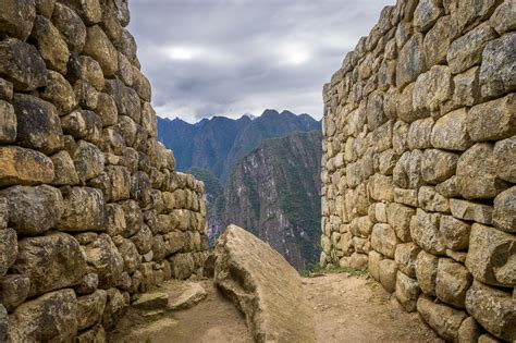 进博·主宾国｜站在秘鲁马丘比丘之巅，你也有机会成为聂鲁达