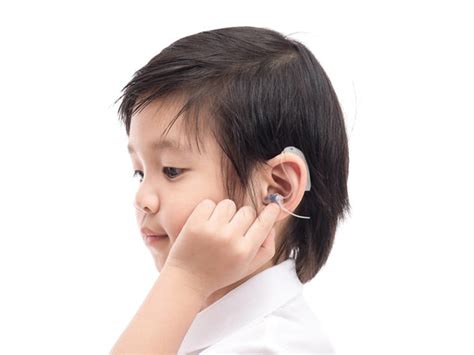 新生儿什么时候能听见声音