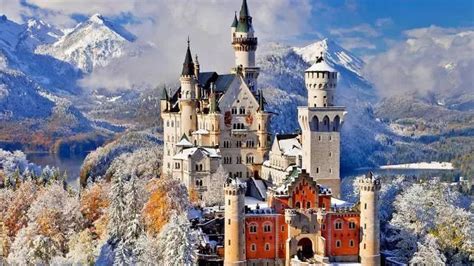 德国新天鹅城堡：迪士尼城堡原型和一位英俊浪漫国王的童话世界