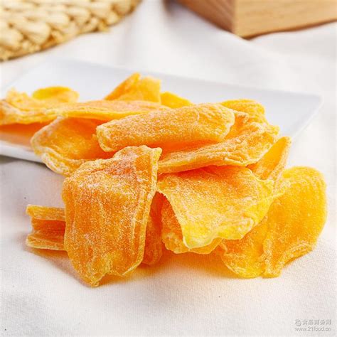 菠萝喜欢干还是喜欢水