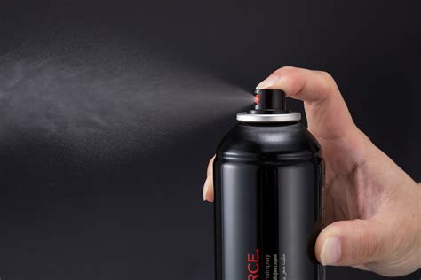 有沒有人能告訴我一下PRAMY定妝噴霧的使用方法?