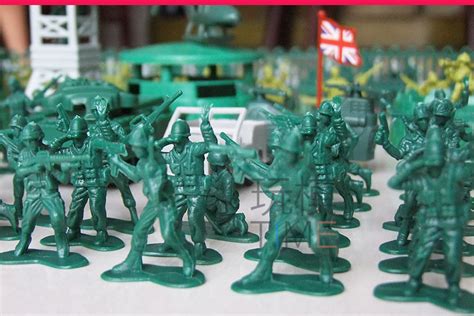塑料小人士兵怎么玩