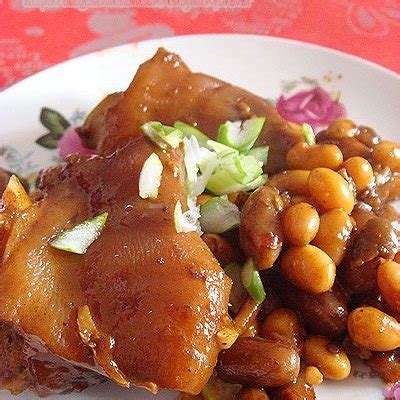 猪蹄焖黄豆的正宗做法