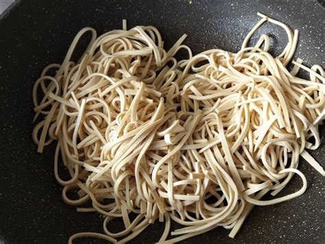 烫干丝的制作方法