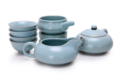 一套陶瓷茶具大概多少钱?