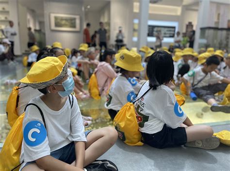 小学生去研学发朋友圈说说