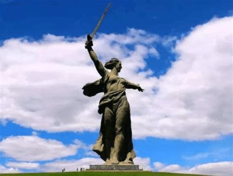 全球最高的5座雕像，自由女神像只排第四，其中有2座在中国