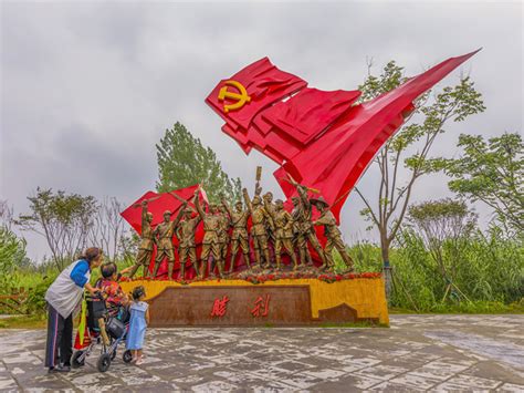 红色教育朋友圈文案(共104段)