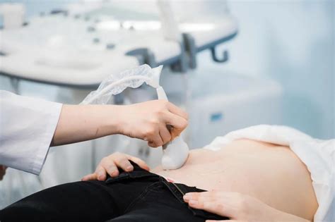 宫腔镜检查前期需要做什么检查