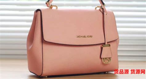 michael kors 和 coach哪個(gè)好