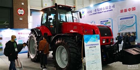 求视频:黄海金马 - 40系列拖拉机配套旋耕机使用