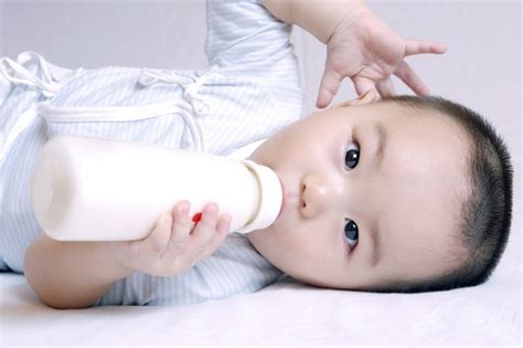 哪款奶粉适合便秘的婴儿