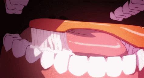 洗牙后流血结块能刷牙吗