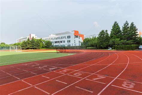 学校操场标语