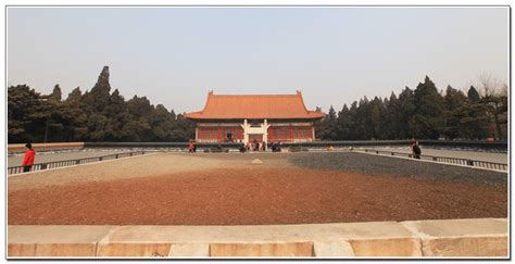 社稷坛的五色土是怎么回事?请收集与土地有关的历史掌故、神话传说、地方民俗等