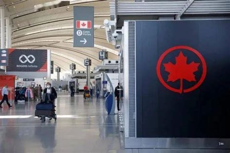 中国留学生入境加拿大的最新规定