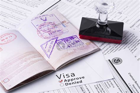 出国留学带身份证吗