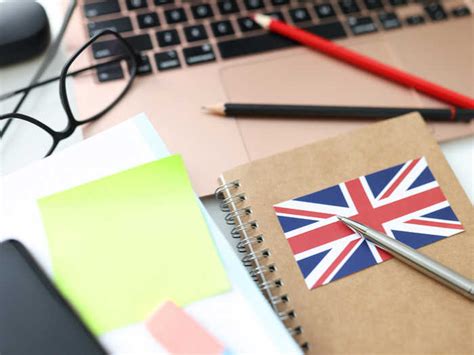 申请英国留学花多少钱配图