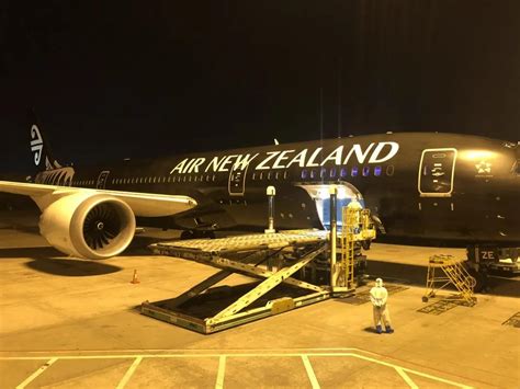 留学新西兰航空