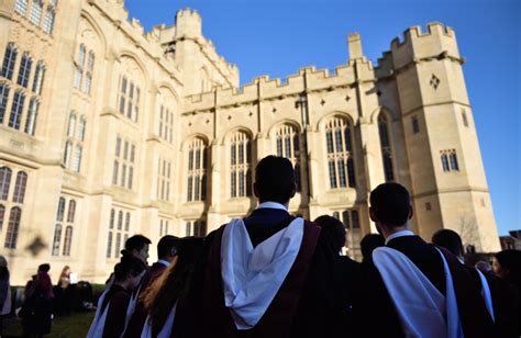 留学生毕业能考英国大学吗