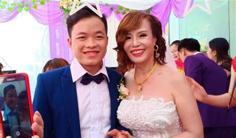 越南26岁小伙娶61岁新娘