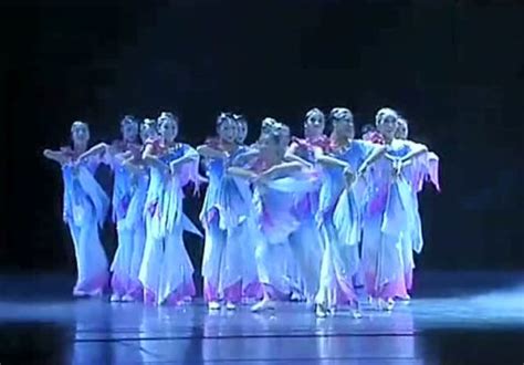 风酥雨忆舞蹈教学视频