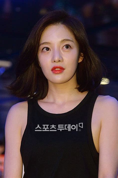 군도 하정우 동생