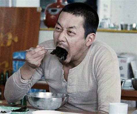 김먹는 하정우