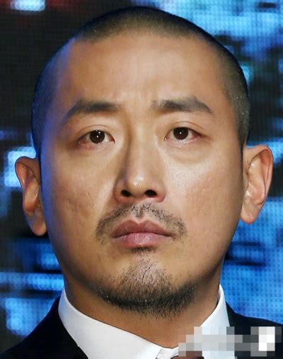 대머리 하정우