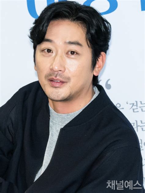 더쿠 하정우 인터뷰