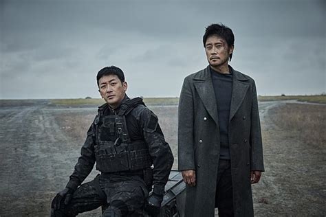 백두산 이병헌 하정우
