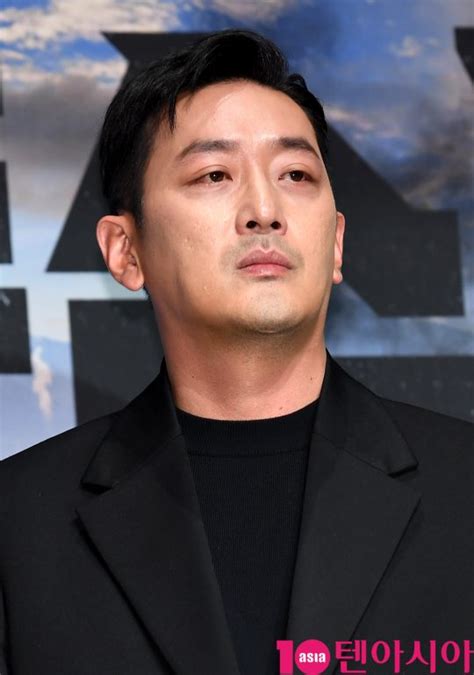 숟가락 하정우
