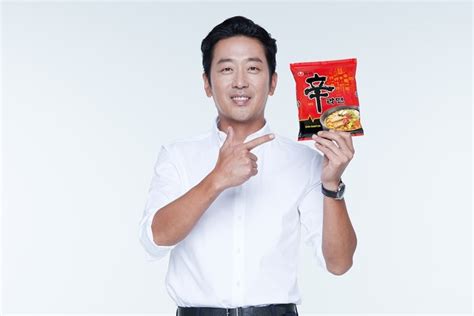 신라면 광고 하정우