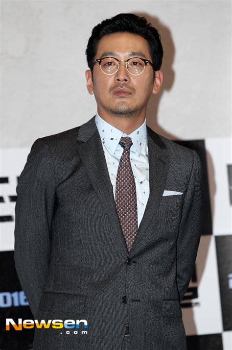 하정우 뿔테