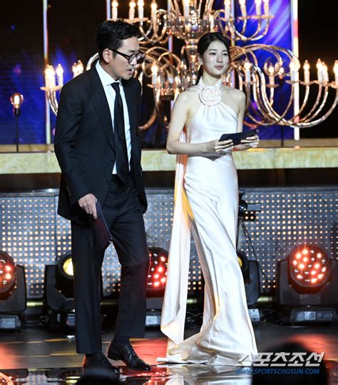 하정우 수지