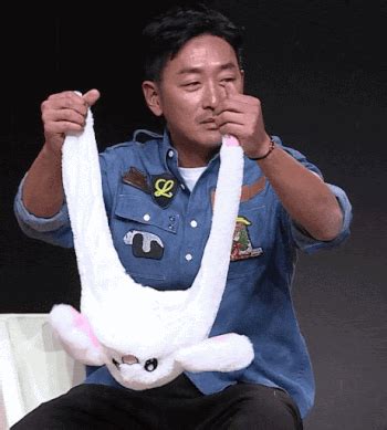 하정우 토끼 모자