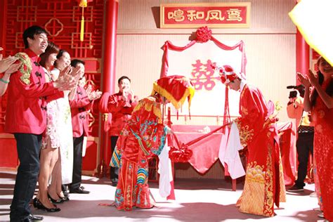 中国婚礼有什么传统 (中国婚礼有什么习俗)
