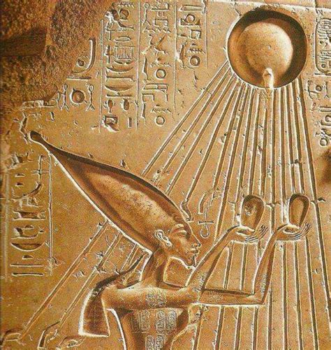 埃及太阳神图腾纹身图有哪些图片 (太阳图腾代表什么意思)