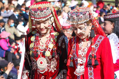 塔吉克族与外族通婚吗 (塔吉克族婚俗)